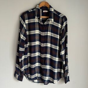 Faherty legend button down plaid shirt